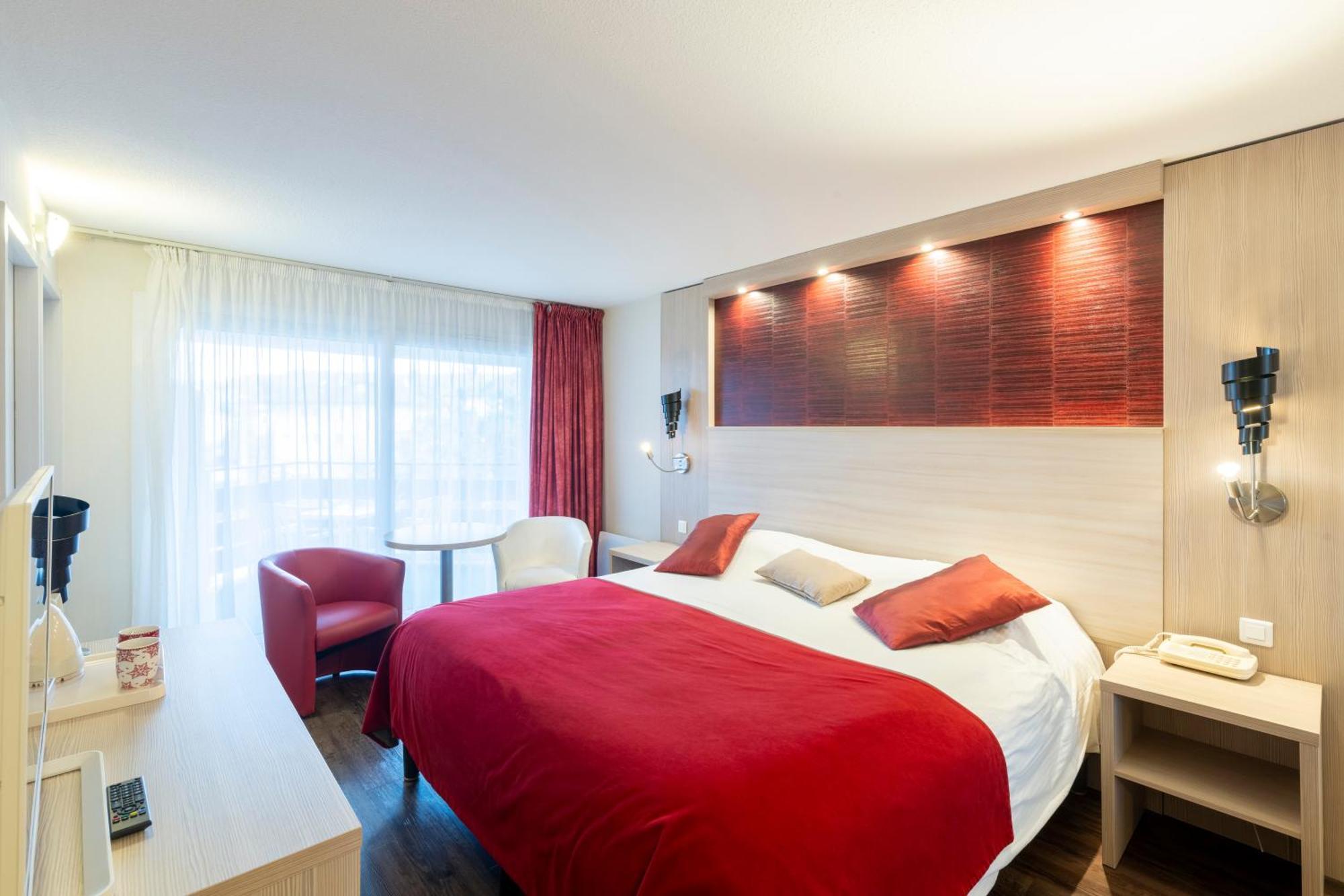 טונון-לה-בן Logis Hotel Arc En Ciel מראה חיצוני תמונה