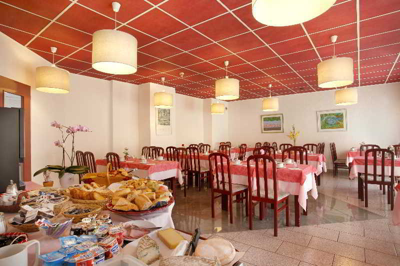 טונון-לה-בן Logis Hotel Arc En Ciel מראה חיצוני תמונה